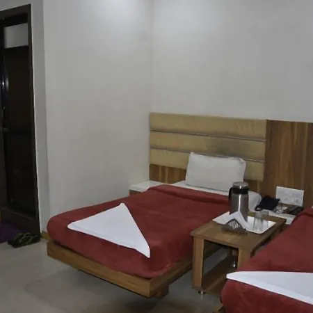 Midtown Hotel-2